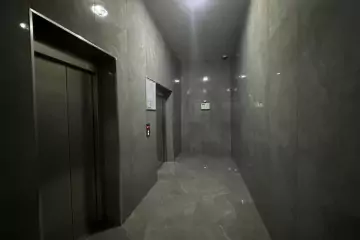 Satılır Yeni Tikili Yasamalda