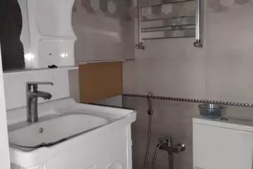 Satılır Yeni Tikili Masazırda
