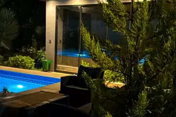 Satılır Bağ Evi Zirədə