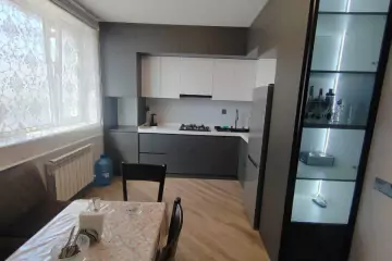 Satılır Köhnə Tikili əmircanda
