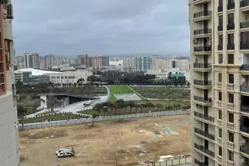 Satılır Yeni Tikili Nəsimi Bazarında