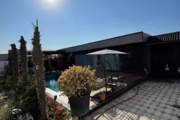 Satılır Bağ Evi Nardaranda