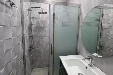 Aylıq Kirayə Yeni Tikili şərq Bazarında