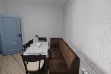 Satılır Köhnə Tikili əmircanda