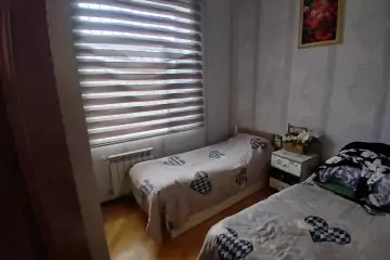 Satılır Həyət Evi Qaraçuxurda