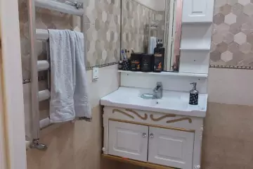 Satılır Yeni Tikili Sarayda