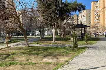 Satılır Köhnə Tikili Bakıxanovda