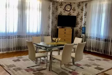 Aylıq Kirayə Yeni Tikili 28 May Metrosu ətrafında