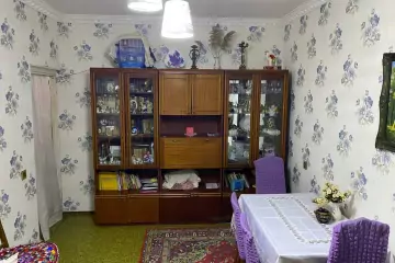 Satılır Köhnə Tikili Bakıxanovda