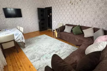 Satılır Həyət Evi Buzovnada 