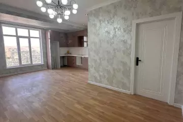 Satılır Yeni Tikili Yasamalda