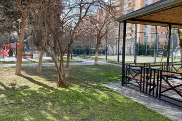 Satılır Köhnə Tikili Bakıxanovda