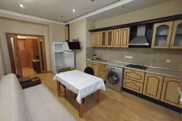 Aylıq Kirayə Yeni Tikili Bakı Kinoteatrıda