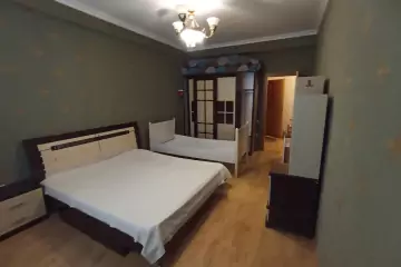 Aylıq Kirayə Yeni Tikili Bakı Kinoteatrıda
