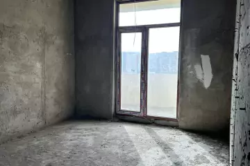 Satılır Yeni Tikili Elmler Akademiyasıda 