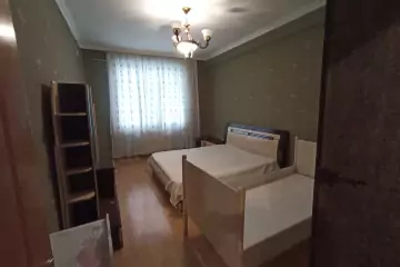 Aylıq Kirayə Yeni Tikili Bakı Kinoteatrıda