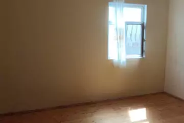 Aylıq Kirayə Həyət Evi Xırdalan şəhərində 