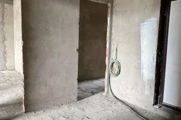 Satılır Yeni Tikili Elmler Akademiyasıda 