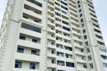 Satılır Yeni Tikili Elmler Akademiyasıda 