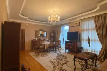 Satılır Yeni Tikili Gənclikdə