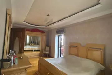 Satılır Yeni Tikili Gənclikdə
