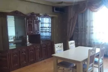 Satılır Yeni Tikili 8-ci Kilometrdə