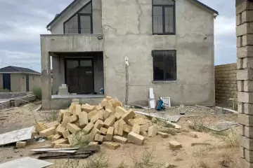Satılır Bağ Evi Nardaranda 