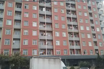 Satılır Yeni Tikili Masazırda 