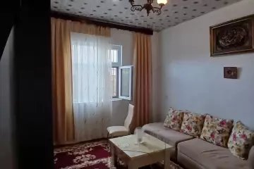 Satılır Həyət Evi Buzovnada