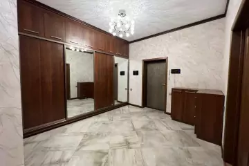 Satılır Yeni Tikili Gənclikdə