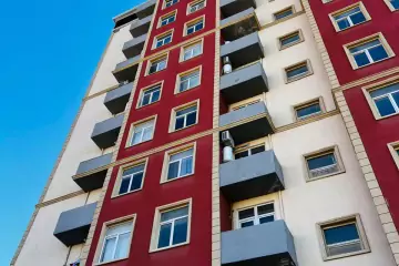 Satılır Yeni Tikili Masazırda