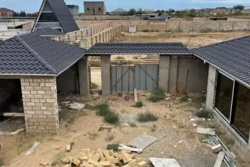 Satılır Bağ Evi Nardaranda