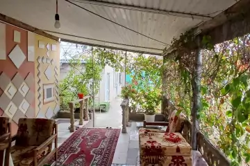 Satılır Həyət Evi Buzovnada