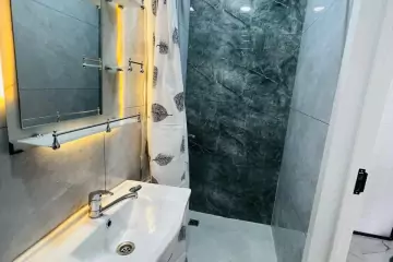 Satılır Yeni Tikili Masazırda