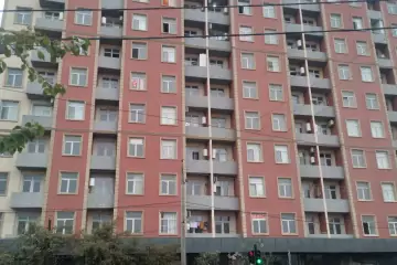 Satılır Yeni Tikili Masazırda