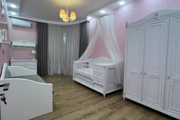 Satılır Yeni Tikili Gənclikdə