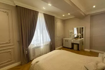 Satılır Yeni Tikili Gənclikdə