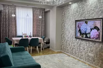 Satılır Yeni Tikili 8-ci Kilometrdə 