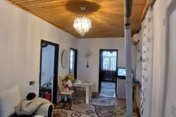 Satılır Həyət Evi Buzovnada