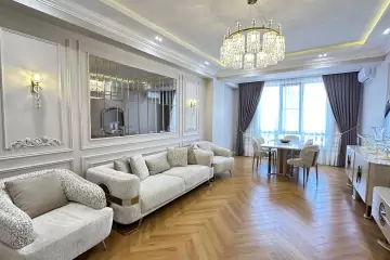 Satılır Yeni Tikili Gənclikdə