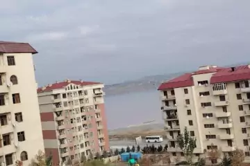Satılır Yeni Tikili Masazırda