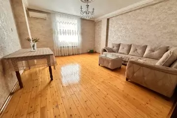 Satılır Yeni Tikili Masazırda