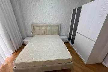 Aylıq Kirayə Köhnə Tikili Ağ şəhər Kompleksində