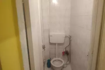 Aylıq Kirayə Köhnə Tikili 8-ci Mikrorayonda