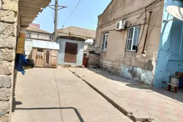 Satılır Həyət Evi əmircanda