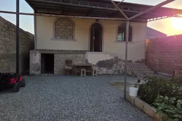 Satılır Həyət Evi Maştağada