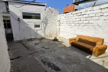 Satılır Həyət Evi Keşlədə