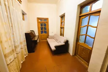 Satılır Həyət Evi Keşlədə
