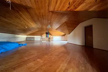 Satılır Bağ Evi Novxanıda