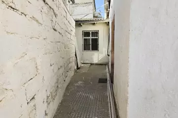 Satılır Həyət Evi Keşlədə